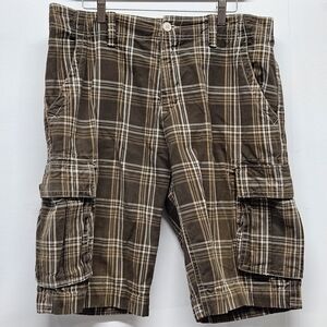 Old Navy Brown Plaid Cargo Shorts Mens Size 34 Classic Fit Casual Summer Grunge